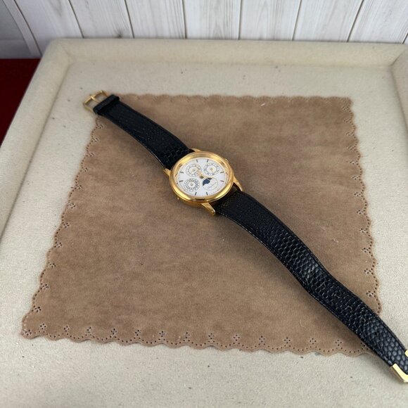 Vintage Ladys Oleg Cassini Moon Phase Watch Gold Tone main image 8